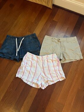 GAP Women’s High-Waist Shorts Trio – Denim Blue, Khaki, Pink-Striped